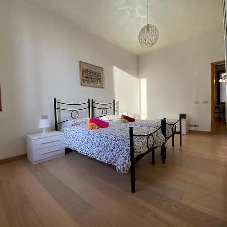 Ca' Santa Marta Apartment *