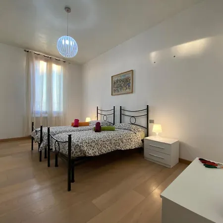 Ca' Santa Marta *