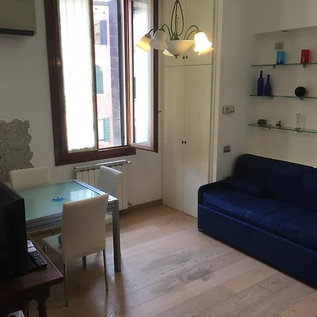Lägenhet Ca' Santa Marta *